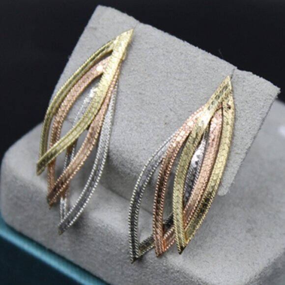 14K Tricolor Gold Dangle Drop Earrings - Gold Leaves Design - 1.5 in (12.7 mm) - Picture 3 of 6